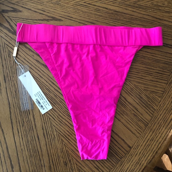 Meshki NWT high cut swim bottoms - Picture 2 of 5